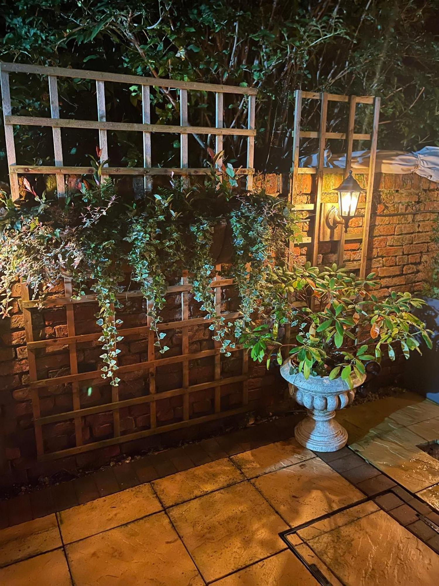 Cosy Cottage Central Bawtry - 2 Bedroom - High End Furnishings Buitenkant foto